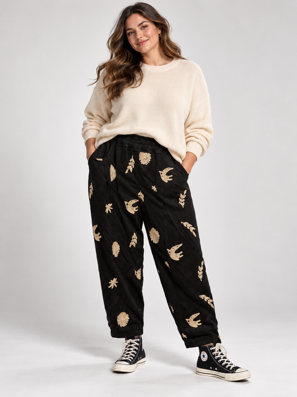 pantalón Bordado Abu en negro