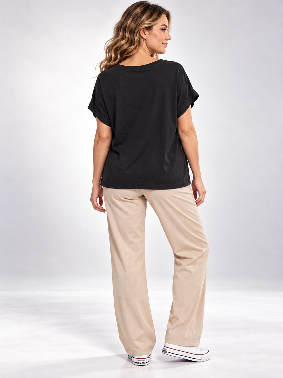 Camiseta Adela en Negro