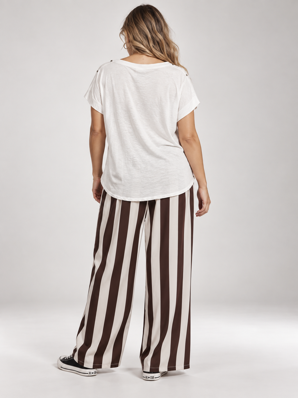 Camiseta Adela en Blanco