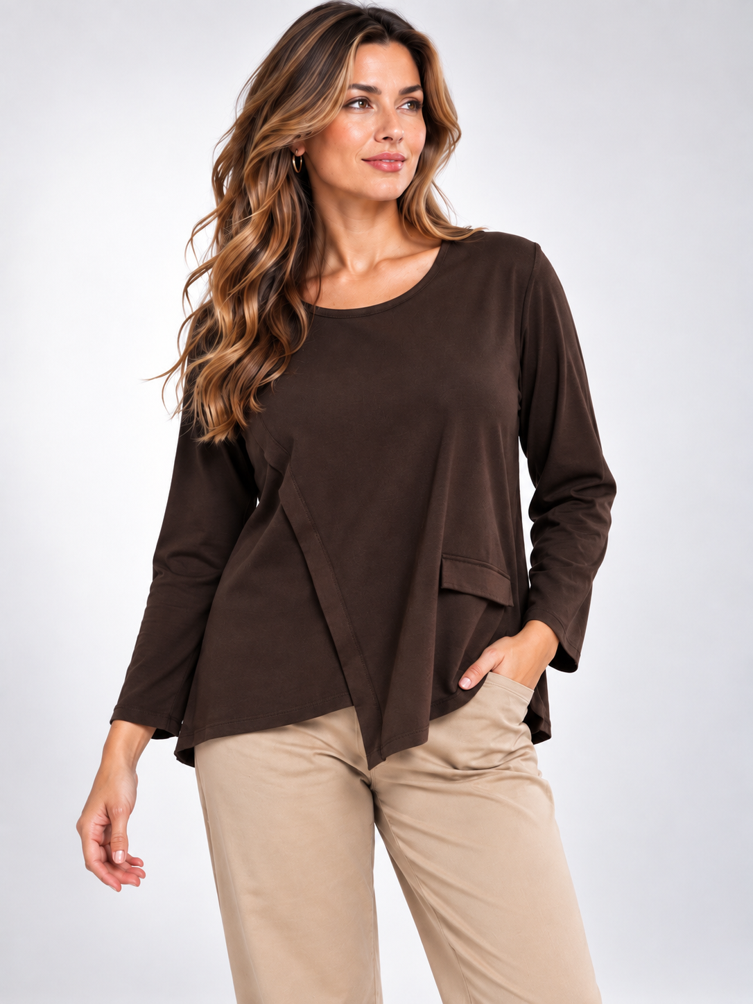 Camiseta Little Roma en Chocolate